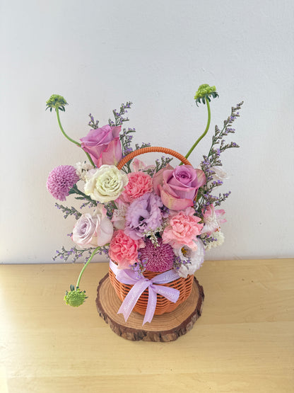 Weekly Blooms (Basket)