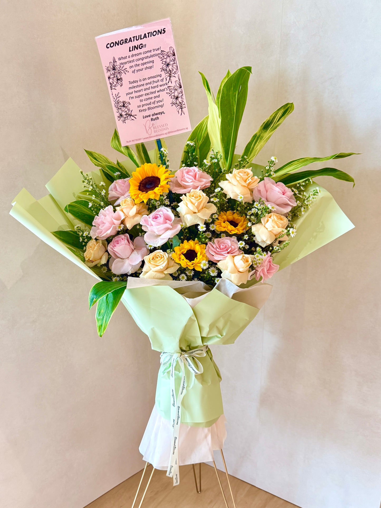 Congratulatory Stand