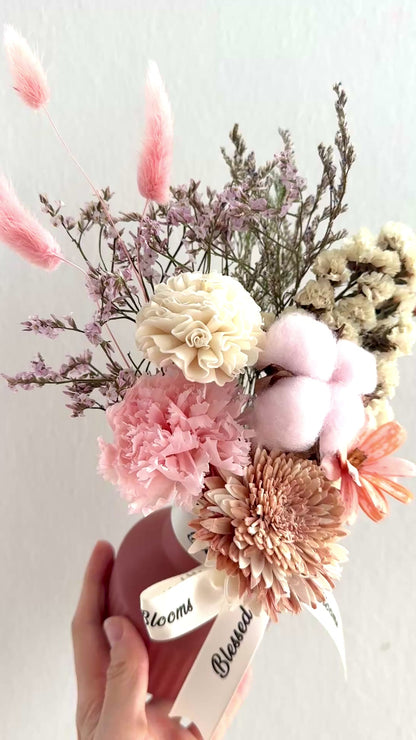 Sola Blooms 🌸